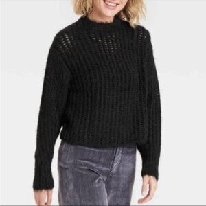 Universal Thread Black Open-Knit Crewneck Sweater